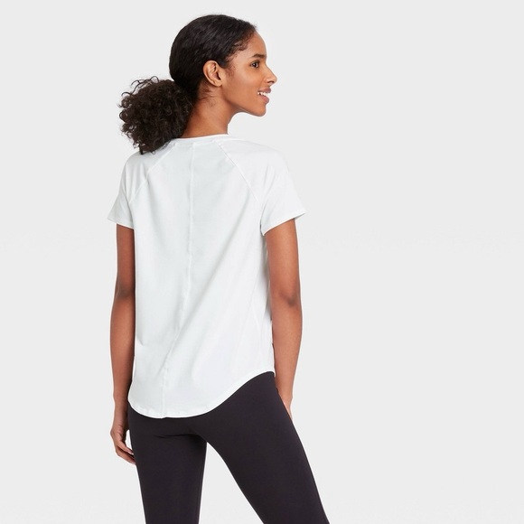 NWT All in Motion Essential Crewneck Short Sleeve T-shirt - Picture 3 of 7